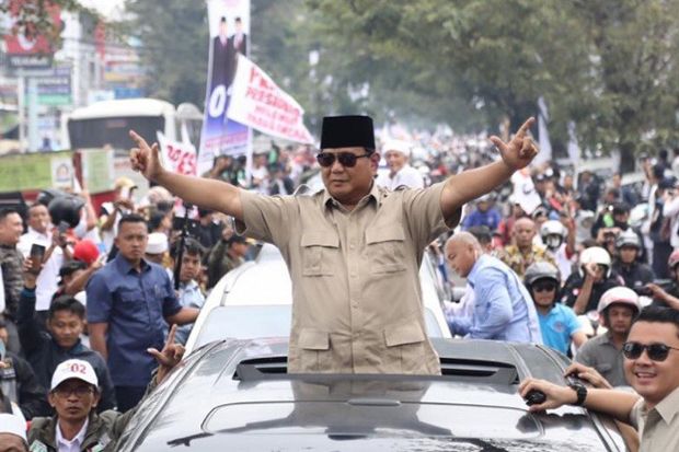 Disambut Meriah di Cianjur, Prabowo: Ini Aroma Kemenangan Rakyat