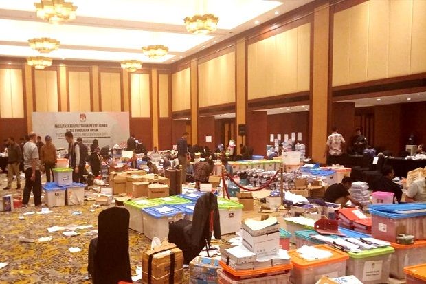 Dokumen Model DA1 Hasil Pemilu 2019 di Pangandaran Diserahkan ke KPU RI