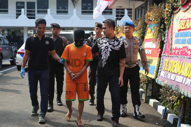 Pembunuh Bocah SD di Bogor Juga Kerap Curi Celana Dalam Perempuan