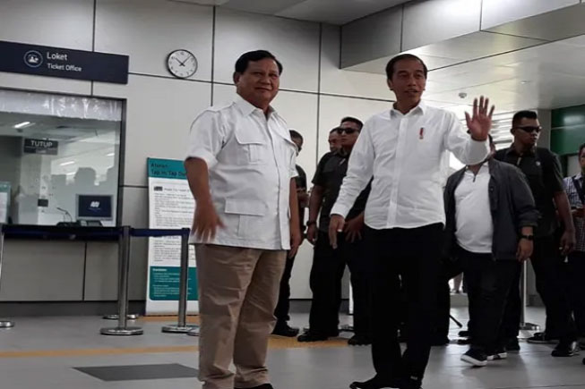 Jokowi-Prabowo Bertemu di MRT, Ini Alasannya