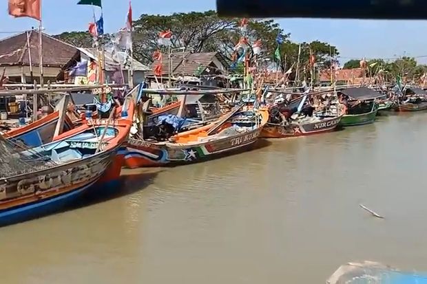 Cuaca Buruk, 2 Pekan Ini Nelayan di Cirebon Tak Berani ke Tengah Laut