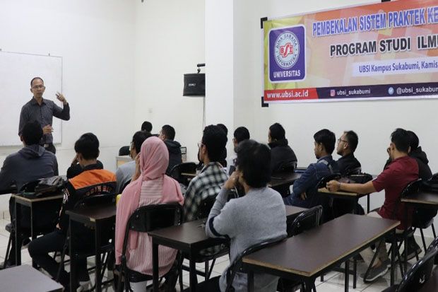 Mahasiswa Prodi Ilmu Komputer UBSI Sukabumi Diberi Arahan tentang Sistem PKL