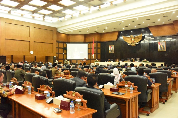 Anggotanya Bertambah, DPRD Jabar Minta Enam Calon Pimpinan Dewan