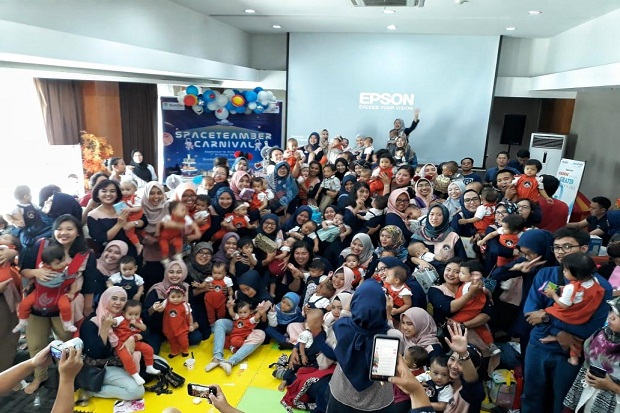 78 Ibu Rayakan First Birthday Bash di RSU Bunda Menteng