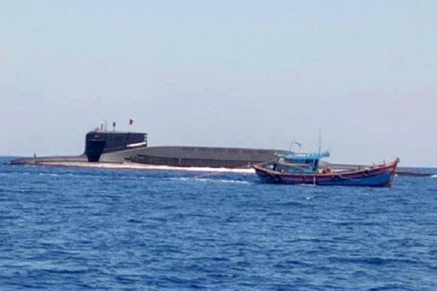 Kapal Selam Nuklir China Muncul di Kawasan Sengketa Laut China Selatan