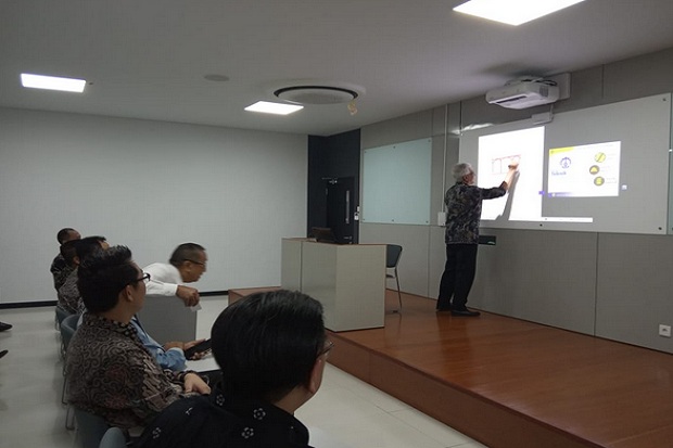 Fakultas Teknik UI Punya Smart Classroom Canggih