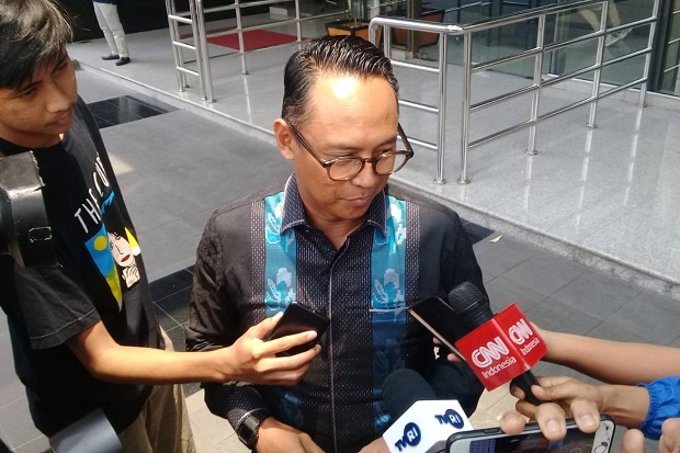 Politikus PDIP Nico Siahaan Dicecar Aliran Uang Rp250 Juta dari Eks Bupati Cirebon