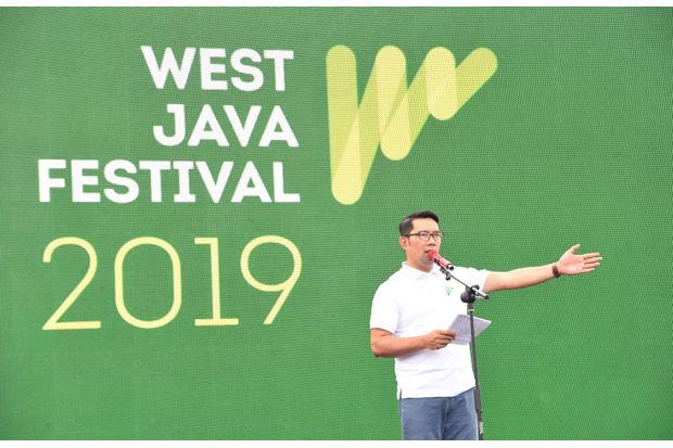 Pemprov Jabar Luncurkan Aplikasi Smiling West Java
