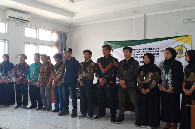 12 Komisariat Ekonomi HMI Cabang Kota Bogor Periode 2019-2020 Dilantik