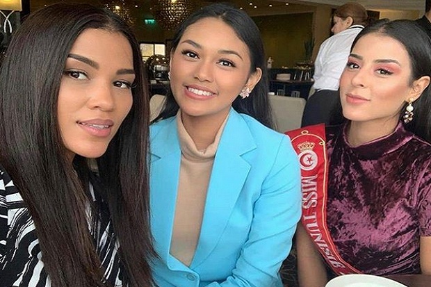 Princess Megonondo Satu Kamar dengan Miss India