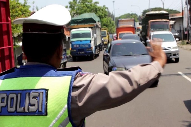 Dampak One Way di Tol, Jalur Pantura Macet di Empat Titik