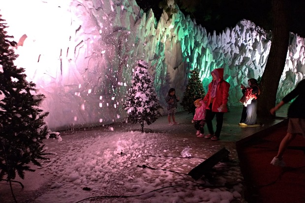 Snow Light Village, Wisata Malam di Lembang yang Instagramable