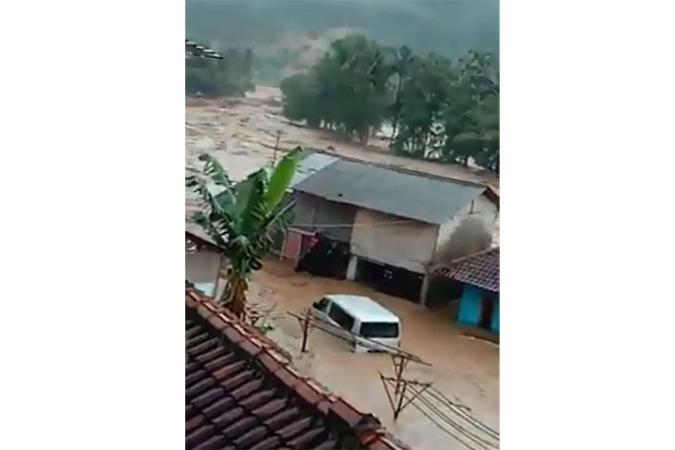 Banjir di Kabupaten Bogor, Korban Meninggal 11 Orang