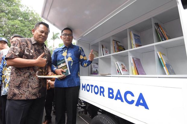 Ridwan Kamil Bagikan Motor Baca untuk 24 Kabupaten/Kota