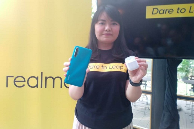 Sasar Milenial Bandung, Realme Kenalkan Buds Air dan Ponsel Terbaru