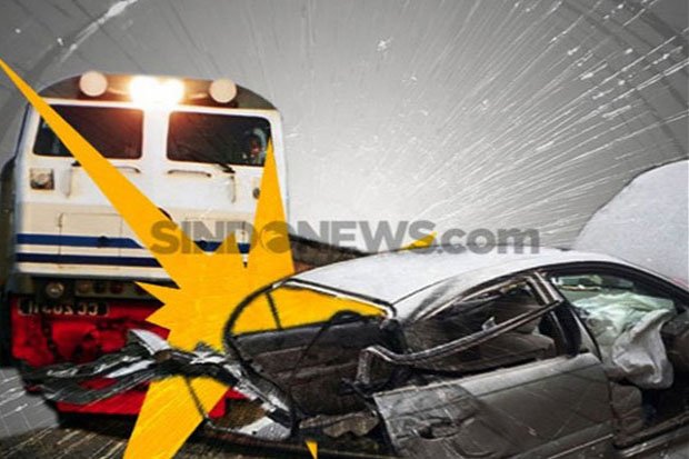 Kereta Api Seruduk Mobil di Kabupaten Batang, Dua ASN Pekalongan Tewas