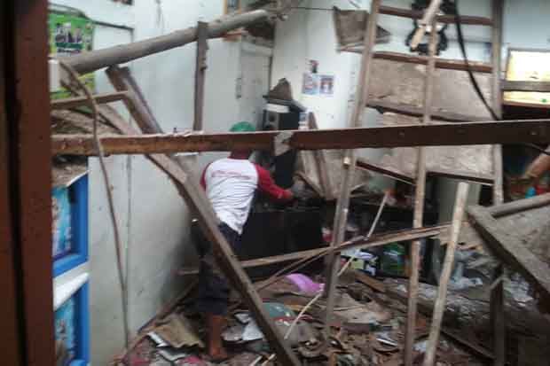 Rumah Tak Layak Huni di Kota Bogor Ambruk, Bayi Berusia 40 Hari Patah Tulang