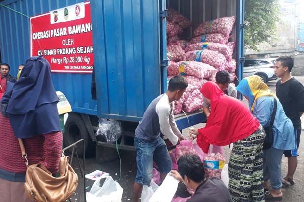 Disindag Jabar Gelar Operasi Pasar Bawang Putih di Kota Bandung