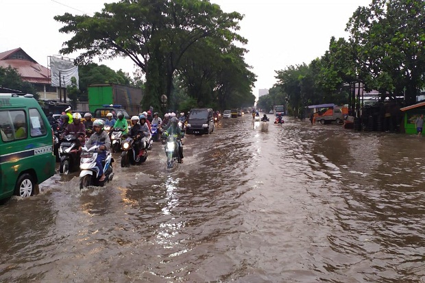 Hujan Deras Guyur Bandung, Gedebage Kembali Direndam Banjir