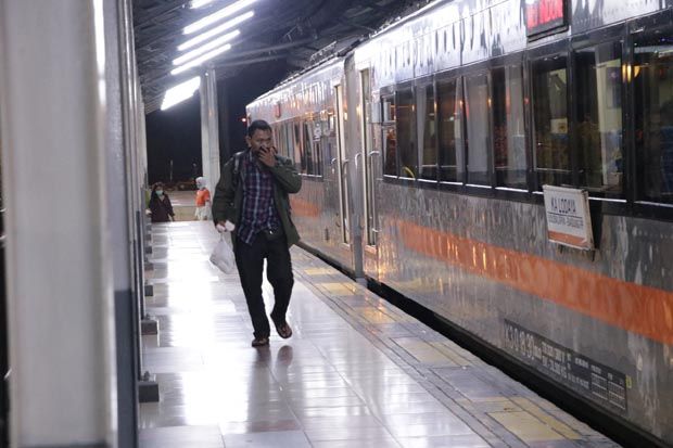 9 Perjalanan Kereta Api Dibatalkan dan Tak Berhenti di Stasiun Tasikmalaya