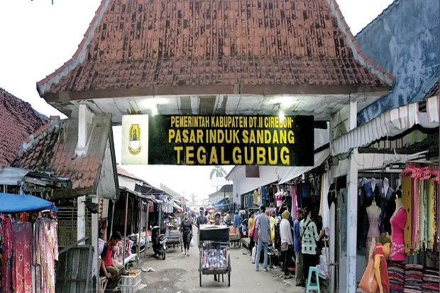Pembeli Merosot, Omzet Pasar Sandang Tegalgubug Anjlok 90%