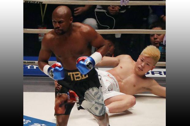 Pertarungan Sandiwara Mayweather vs Nasukawa Dibongkar Bintang UFC