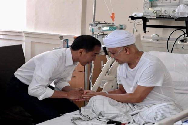 Jenguk Ustaz Arifin Ilham, Presiden Jokowi Doakan Agar Cepat Sembuh