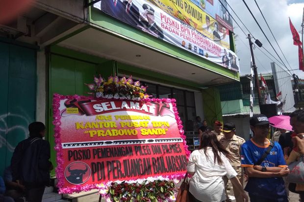 Peresmian Posko Prabowo di Solo, PDIP Kirim Karangan Bunga Ucapan Selamat