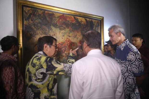 Menyusuri Lukisan Karya Gus Mus di OHD Museum Magelang