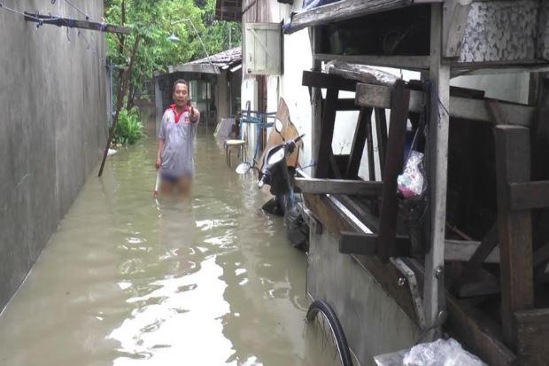 Sungai Meluap, Ratusan Rumah di Kendal Terendam Banjir