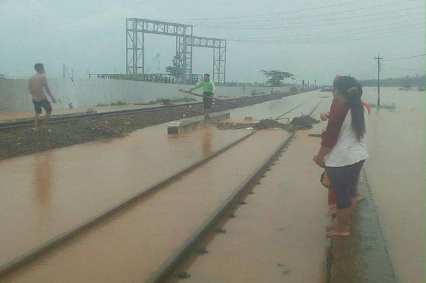 Banjir Batang Akibat Pendangkalan Sungai dan Alih Fungsi Lahan