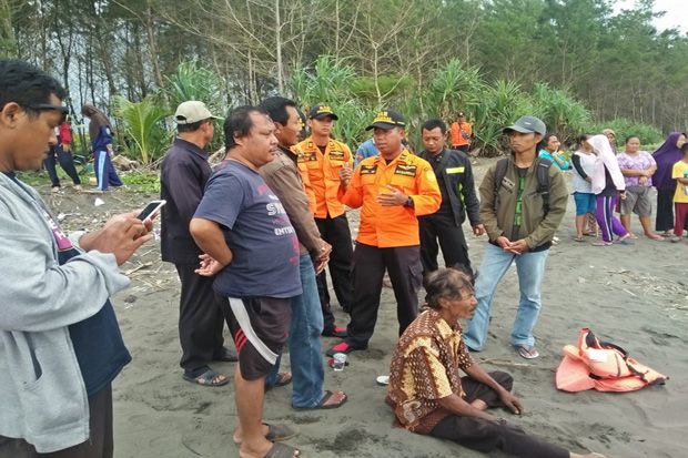 Pelajar SMP Jatuh ke Palung, Lalu Hilang di Pantai Kemiren Cilacap