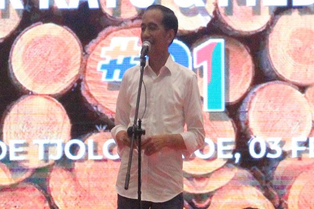 Hadiri Deklarasi Relawan Sekabel, Jokowi Teringat Masa Lalu