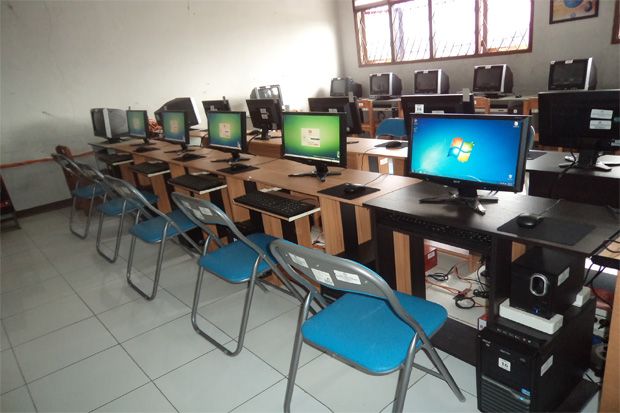 Dinas Pendidikan Salatiga Borong Komputer Rp1,2 Miliar untuk SD