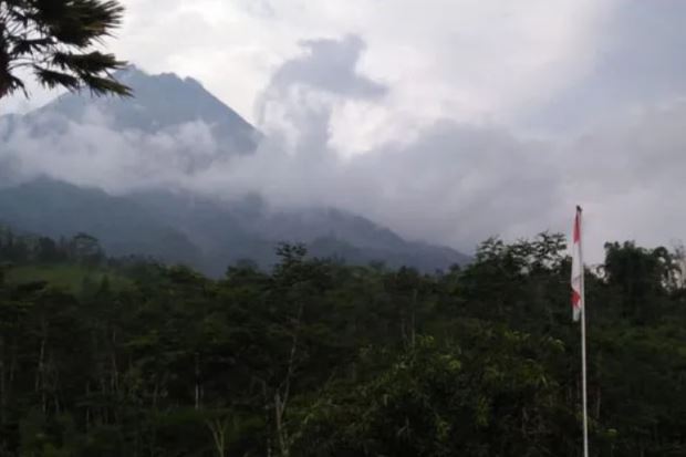 Gunung Merapi Fluktuatif, BPBD Boyolali Maksimalkan Pemantauan CCTV