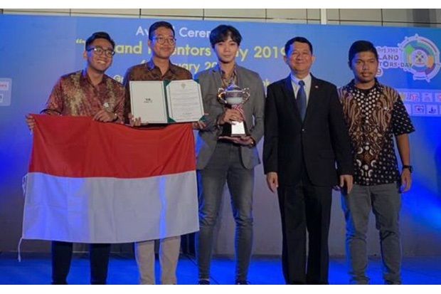 Tim UGM Sabet Juara Inovasi Alkes di Thailand