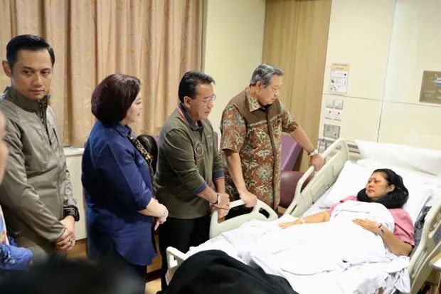 Sakit Kanker Darah, Ani Yudhoyono Dirawat di Singapura