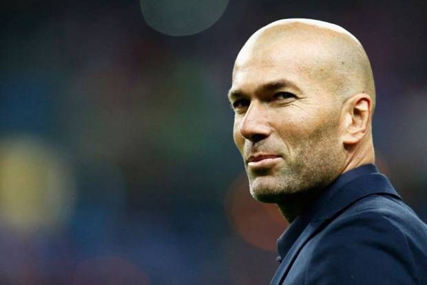 Zinedine Zidane Putuskan Kembali Latih Real Madrid