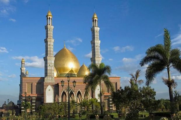 Sakit, Pendiri Masjid Kubah Emas Dian Al Mahri Meninggal Dunia