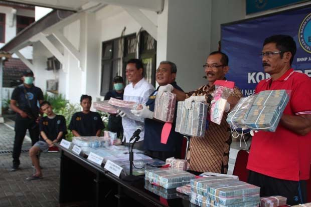 BNNP Bongkar Pencucian Uang Narkoba Rp3,2 M Jaringan Kalimantan