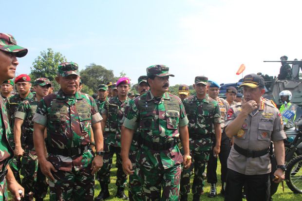 Panglima TNI dan Kapolri Cek Kesiapan Pengamanan Pemilu di Solo