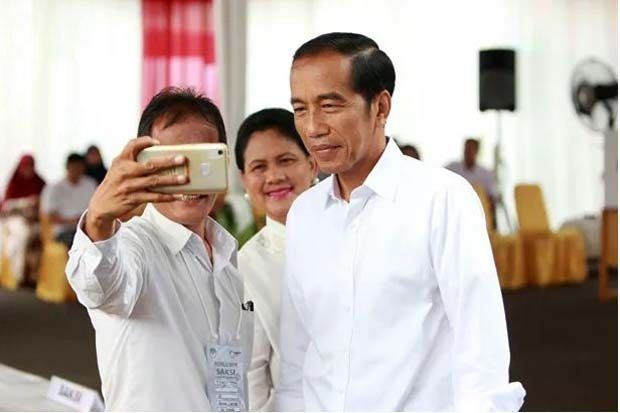 Jokowi-Pendukung Kumpul di Djakarta Theater Pantau Quick Count