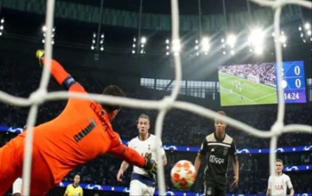 Tottenham Kalah dari Ajax di Leg Pertama Semifinal Liga Champions