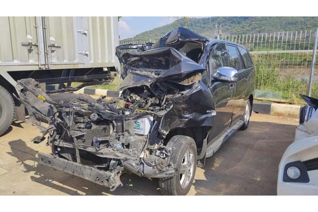Kecelakaan di Tol Batang-Semarang Akibat Pengemudi Kelelahan