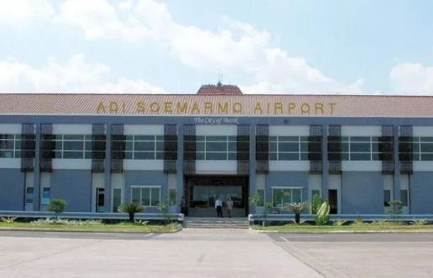 Arus Balik, Konsumsi Avtur di Bandara Adi Soemarmo Turun 40%