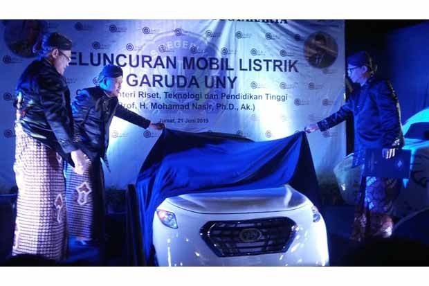 Mobil Listrik Garuda Karya Mahasiswa UNY Diluncurkan