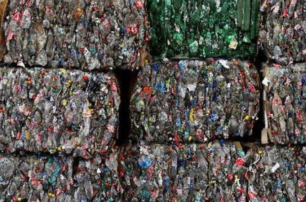 213 Kontainer Sampah Dikembalikan Sri Lanka ke Inggris