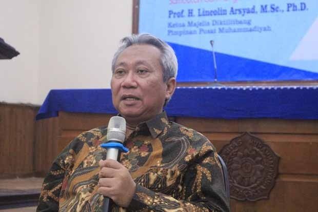 Rektor UMS Bakal Dikukuhkan Sebagai Guru Besar