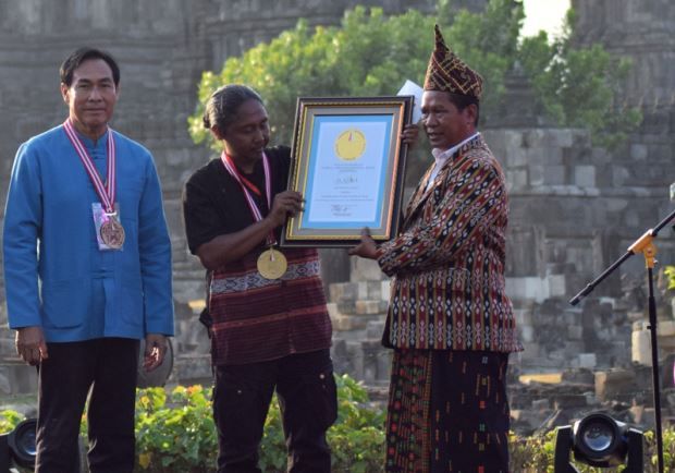 Perhelatan Festival Payung Indonesia Kini Mendunia