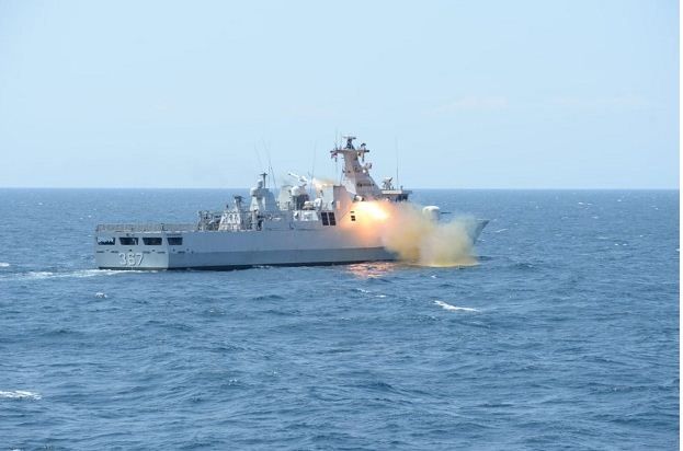 Kapal Perang TNI Luncurkan Peluru Kendali Exocet MM 40 Block-3